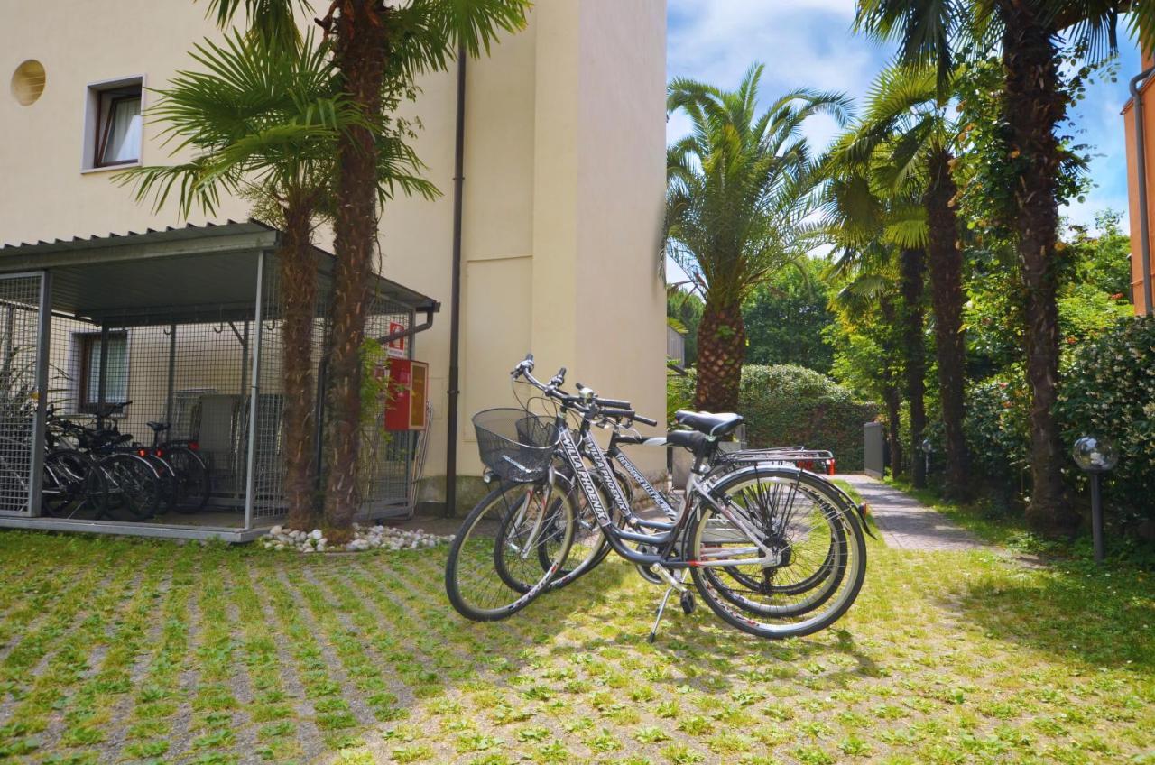 Villa Phoenix Riva del Garda Esterno foto