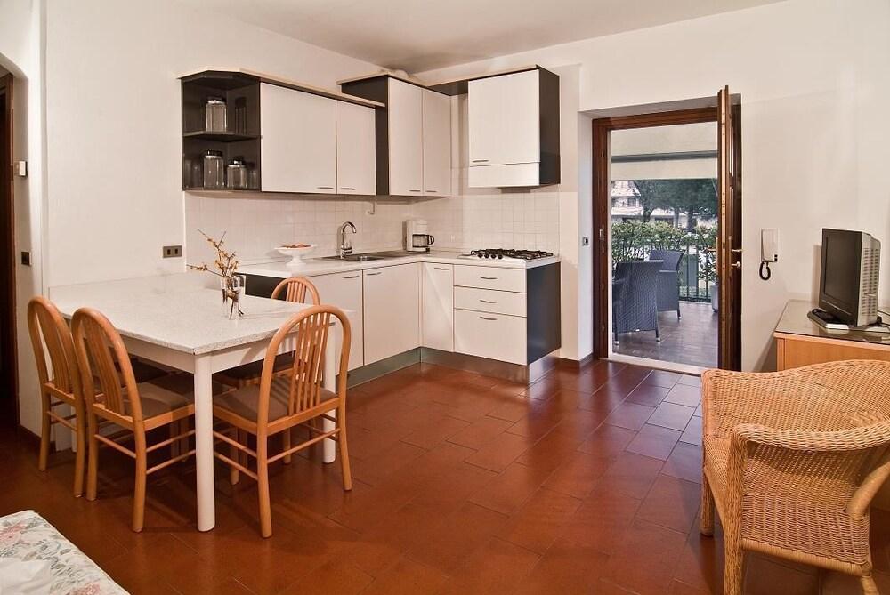Villa Phoenix Riva del Garda Esterno foto