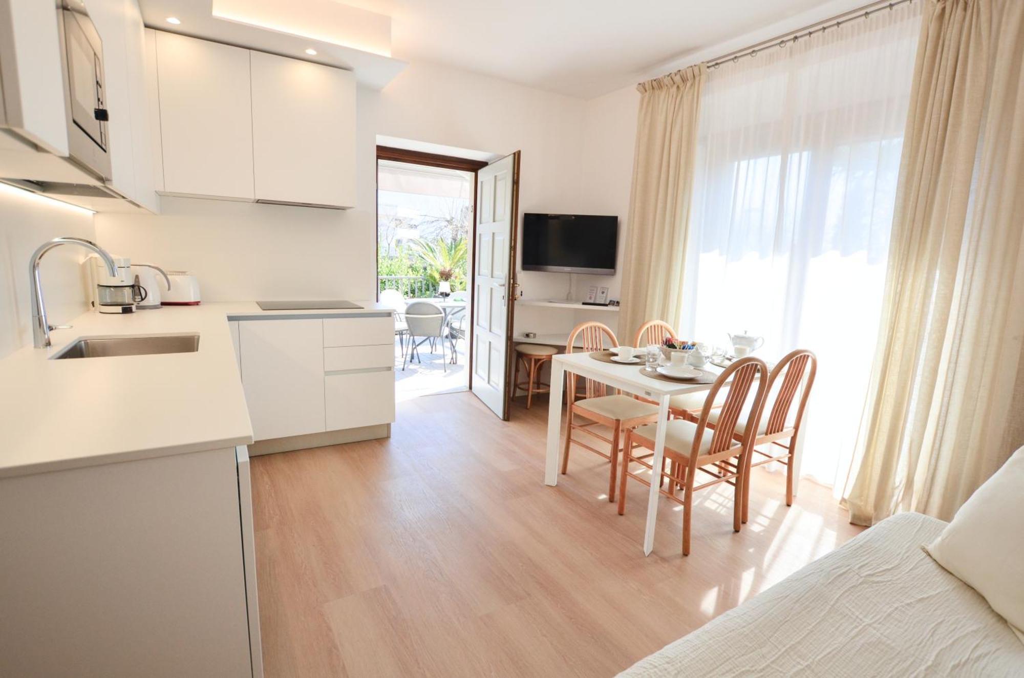 Villa Phoenix Riva del Garda Esterno foto