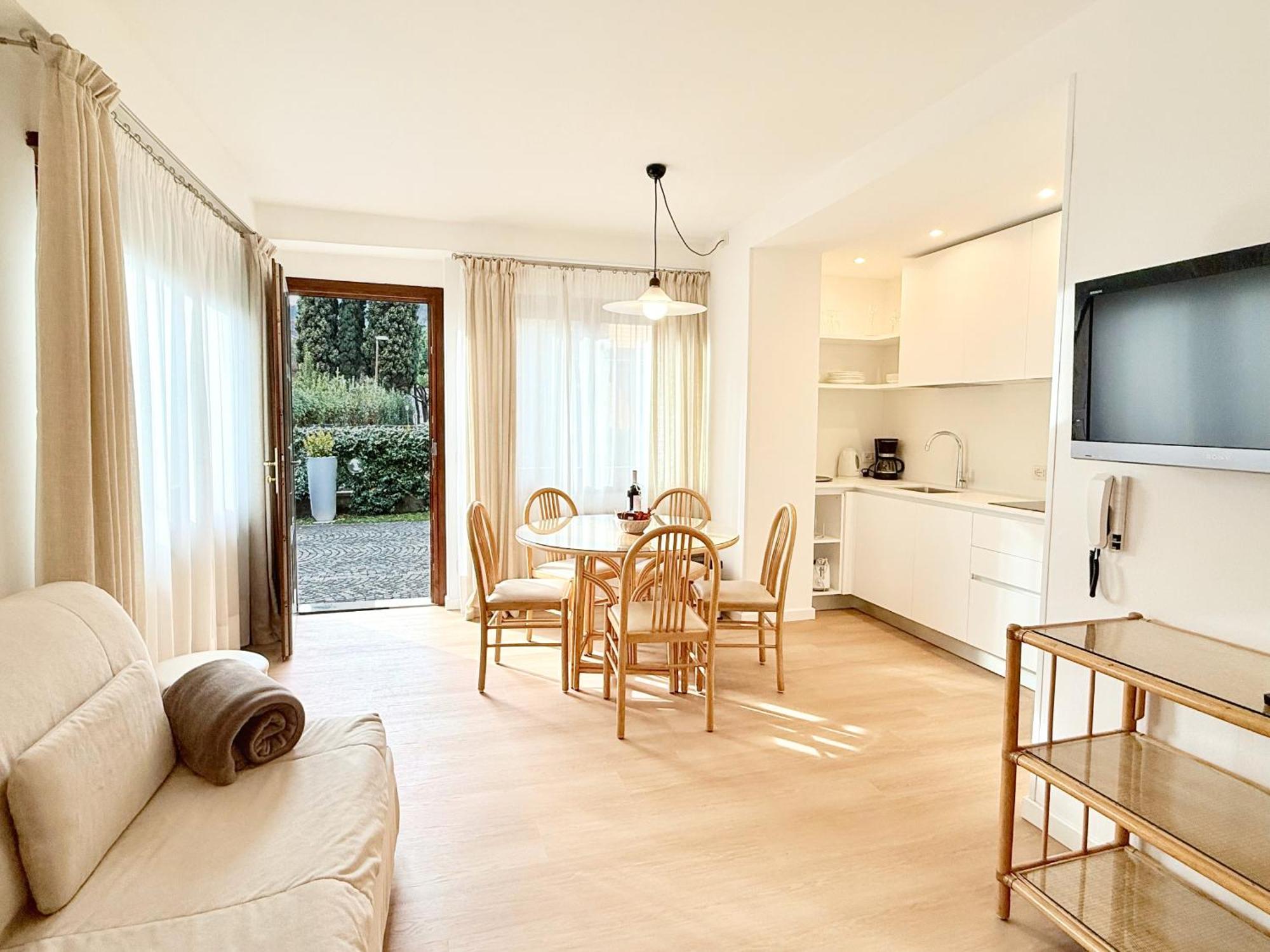 Villa Phoenix Riva del Garda Camera foto